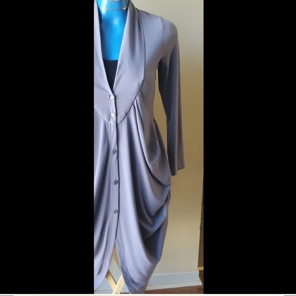 Max and Cleo - Picture 3 of 6